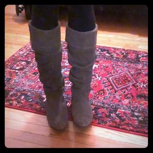 Steve Madden gray leather/suede boots